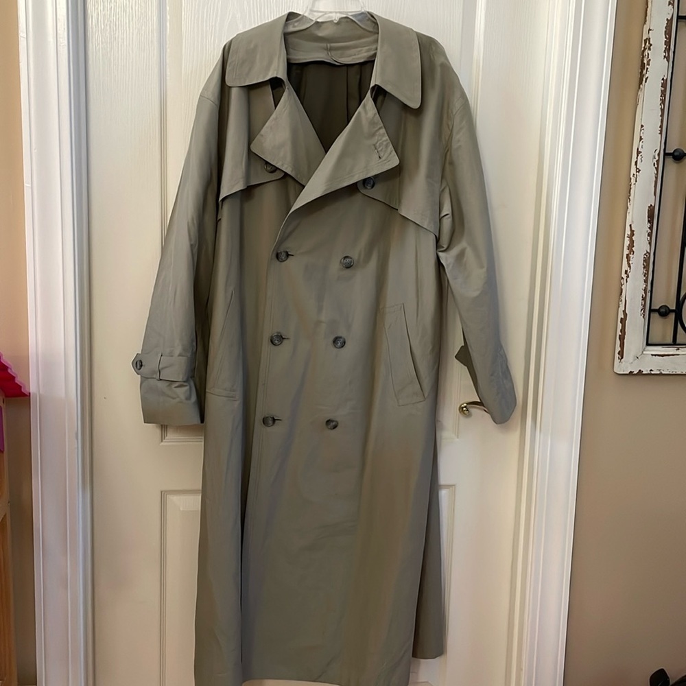 London Fog Light Gray or Tan Trench Coat Size 44L - Picture 1 of 5